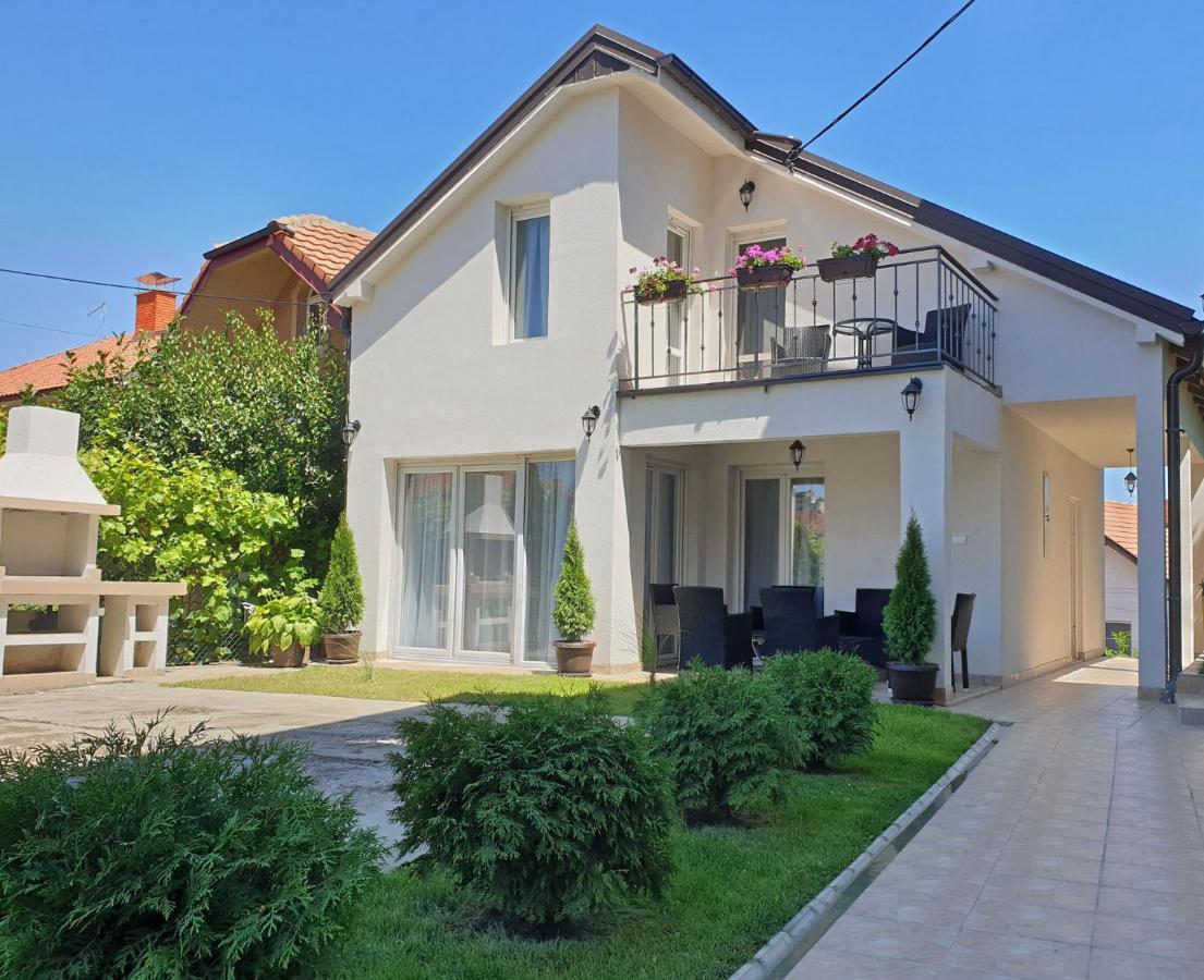 Kuca Ema Villa Belgrad Exterior foto